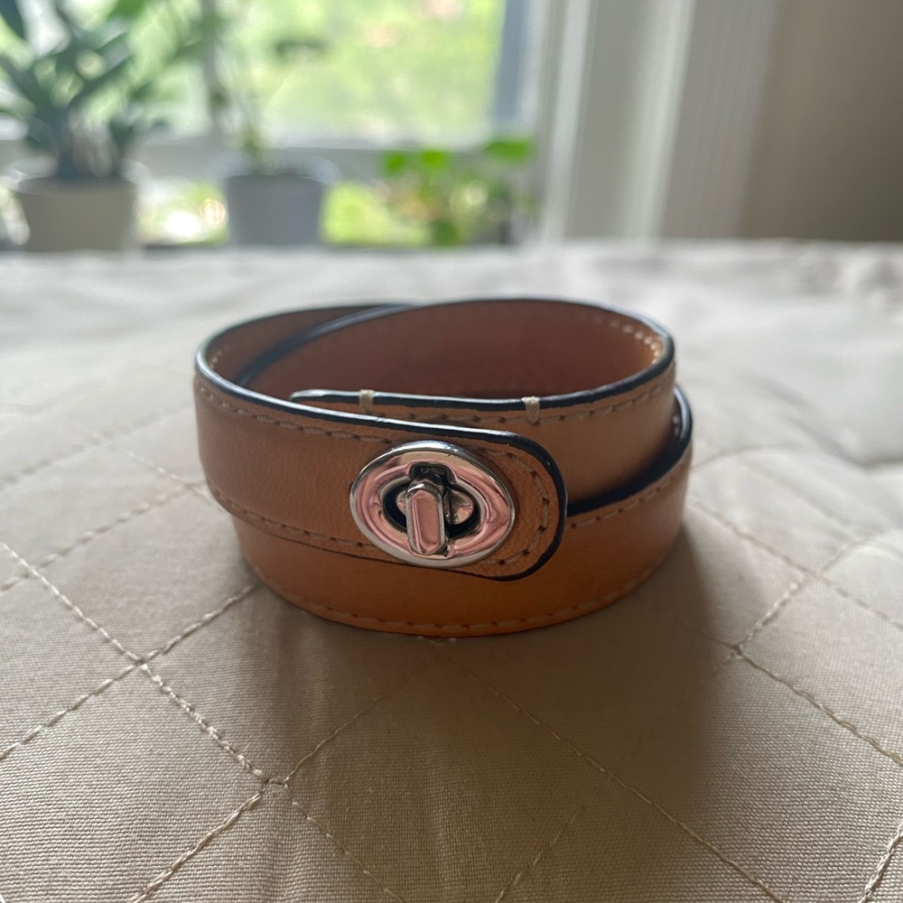 Coach turn lock double wrap bracelet